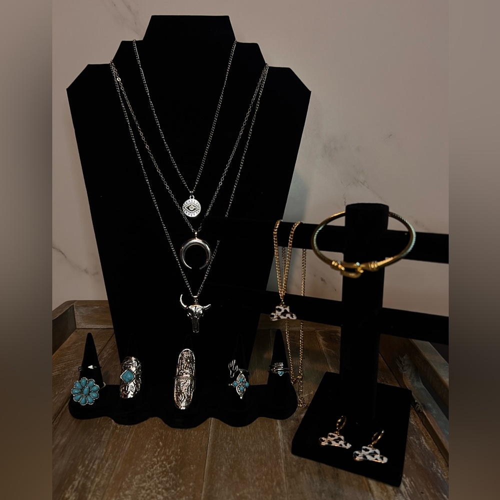 Silver and Turquoise Jewelry Set